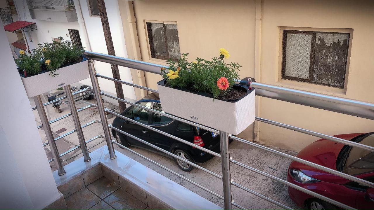 The Green Apartment Kavala Exterior photo
