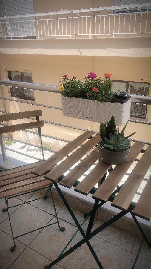 The Green Apartment Kavala Exterior photo